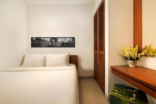 Two-Bedroom Apartment image 3