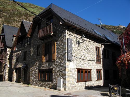 Peira Blanca Hotel Gastronómico in 25539 Garós