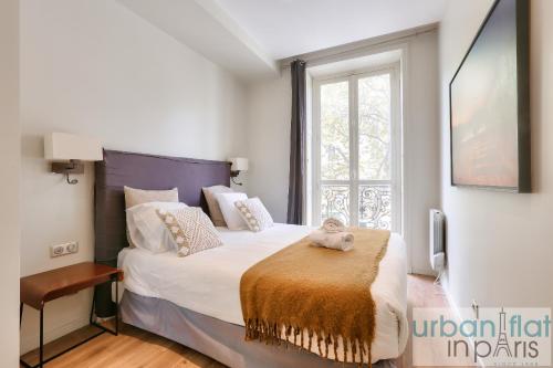 60-LUXURY PARISIAN HOME SEBASTOPOL (2DG) - image 11