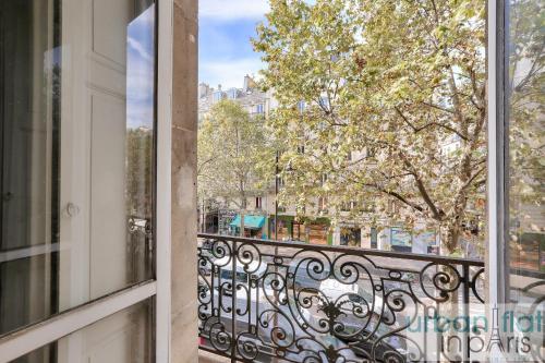 60-LUXURY PARISIAN HOME SEBASTOPOL (2DG) - image 2