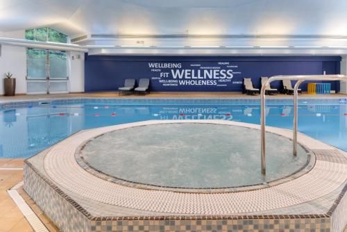 Hilton Leicester - 수영장