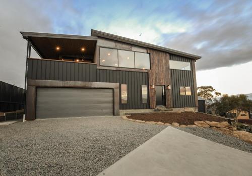Snowbell - Mountain View, 4BR Modern Detached Home, Jindabyne (foto 7)