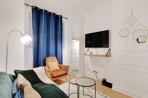 Welcoming apartment - 2BR/4P - Arc de Triomphe - image 2