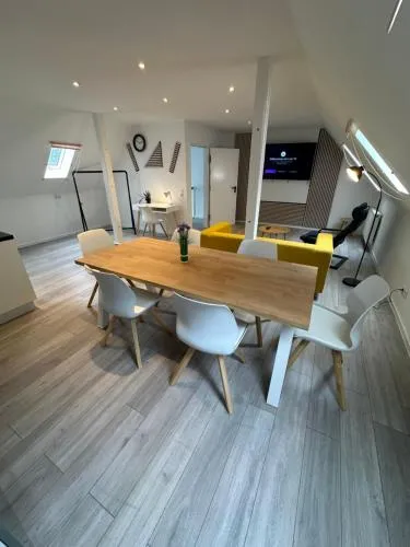 Schönes Maisonette Apartment in schöner Lage MG18 in Mönchengladbach, Deutschland