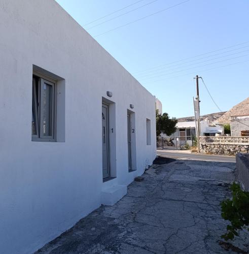 Central Emporio Rooms in Emporeio