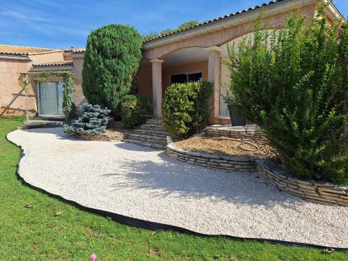 IDEAL POUR VOS VACANCES in Espondeilhan
