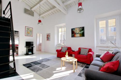 Trastevere Design Loft - My Extra Home - image 3