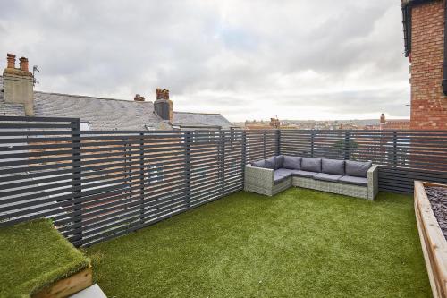 Host & Stay - Watch House - image 4