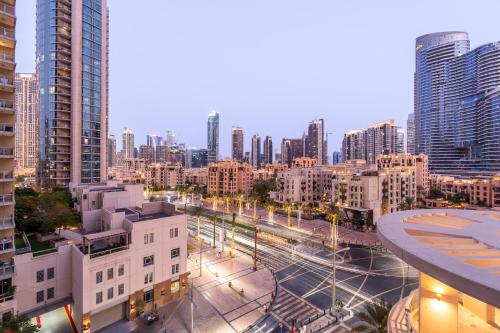 Cozy 2 BR - Burj Khalifa&Dubai Mall - poolGymSauna - image 14