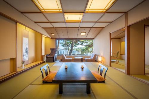 Japanese-Style Superior Room