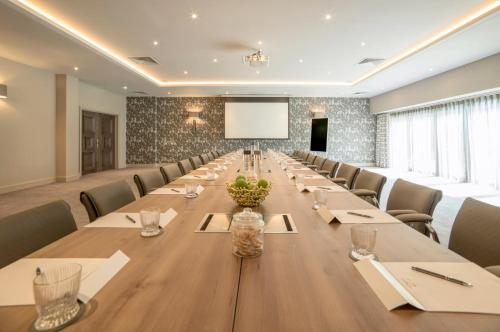 Boulevard Hotel - image 12
