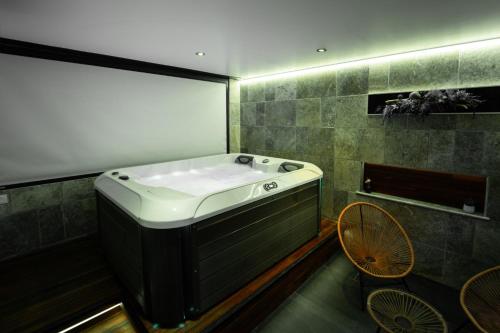 Loft 150 m2 Jacuzzi, Sauna et Massage 2