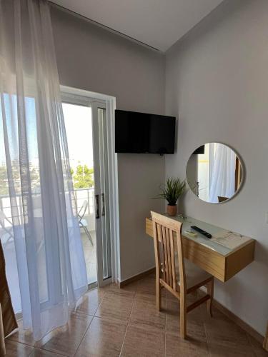 Double Room with Terrace room in Villa-Leandro
