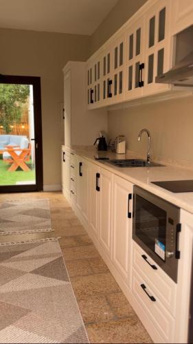 Damas Resort in Mezairaa