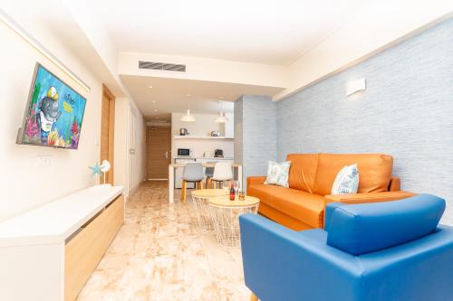 HOVIMA La Pinta Beachfront Family Hotel - main image