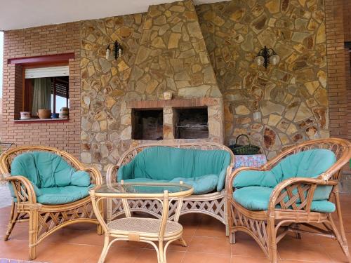 Iekārtas, El Chalet de San Andrés (El Chalet de San Andres) in Trobajo Del Camino