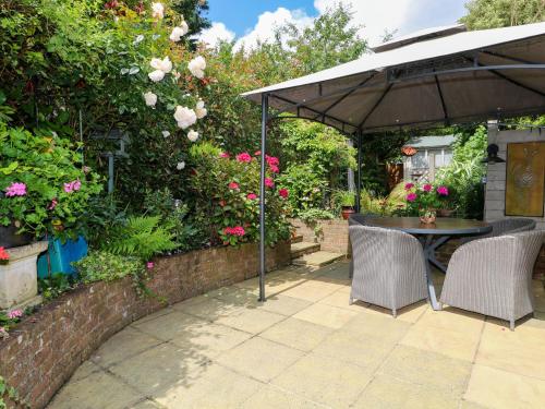 Woodend Annexe - image 4