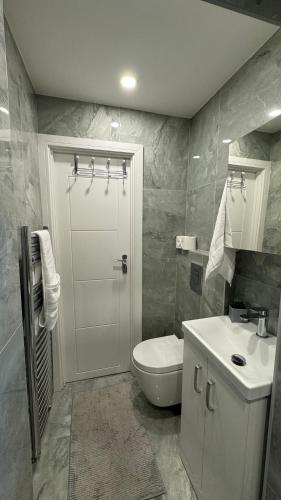 Spacious Double Room in Greater London, Londres (photo 7)