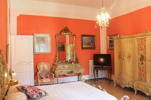  La Vie En Rose in Cava deʼ Tirreni