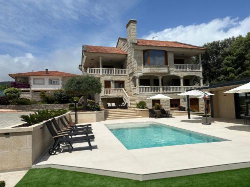  APARTAMENTOS MAR DE AREAS in Sanxenxo