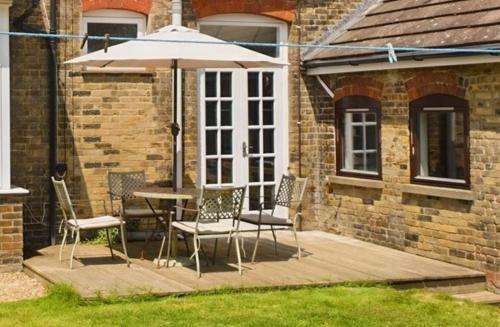 Spectacular sea view double, with exclusive bathroom & use of patio and bike store - Joss Bay