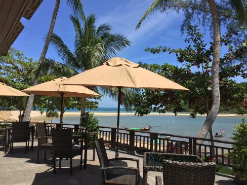 Plaj, Maehaad Bay Resort (SHA Extra Plus) in Ko Pha-ngan