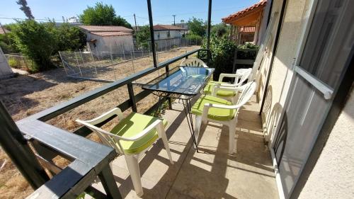 Erkély/terasz, Nadina's house in Dhilesi