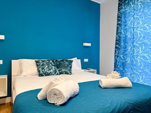 ISOLA 163 Guest House