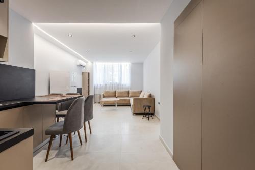 One-Bedroom Apartment image 10