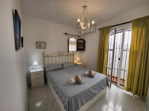 Los Almendros - image 4