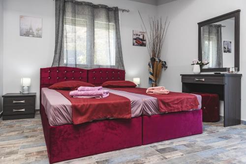 Villa Parisi Naxos Deluxe – Naxos City, UT