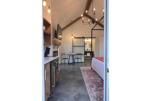 New Dreamy Villa Designed for a Perfect Couples Getaway in Sevierville, USA