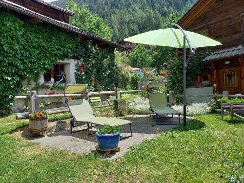 Dārzs, Wohnung mit schöner Sicht auf Bergpanorama und übers Tal (Wohnung mit schoner Sicht auf Bergpanorama und ubers Tal) in Ernen