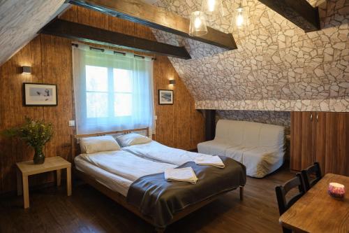 1 double bed, 1 sofa bed