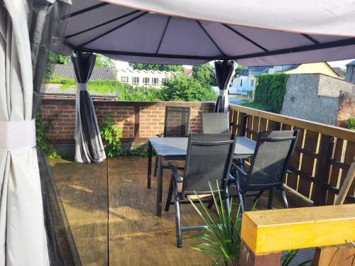 Rõdu/terrass, 2 Raum Wohnung im 1OG mit Terrasse und AC in Osterburg