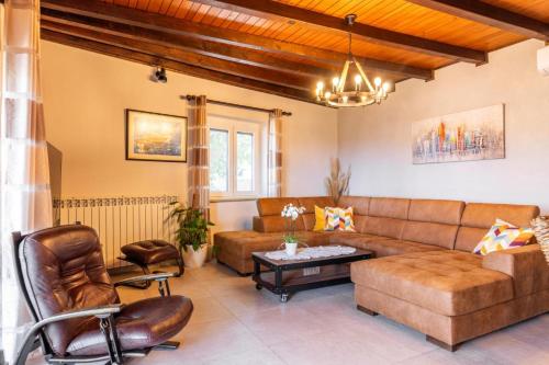 設施, Villa Valentina - Luxurious holiday for 9 people with xxl pool and whirpool in 巴里比