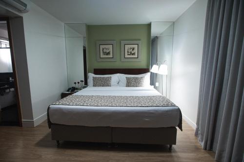 Premium Suite image 6