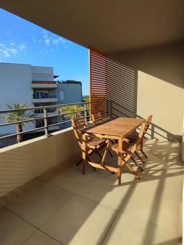 Balcony/terrace, Appartement neuf Piscine near Les Coloniaux