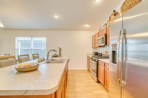 Wildwood Home Access to The Villages Amenities in Wildwood, USA