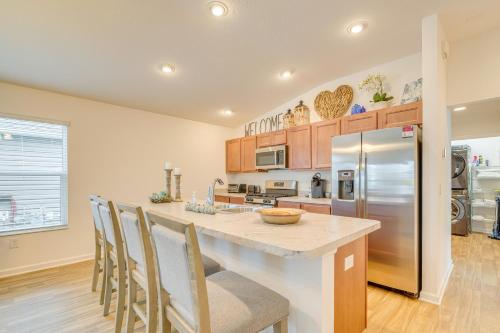 Wildwood Home Access to The Villages Amenities in Wildwood, USA