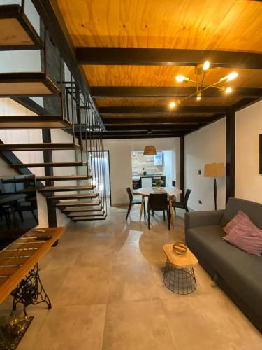 Mendoloft