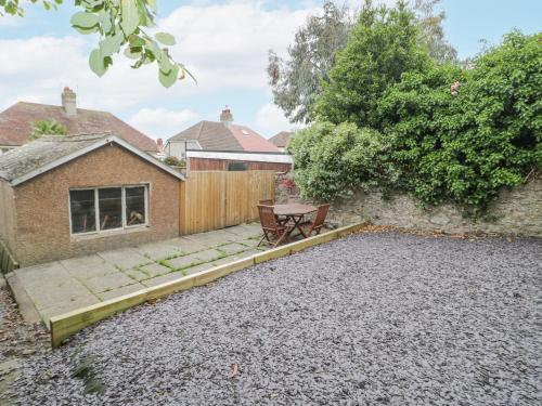 4 Tan Y Bryn Road - image 12