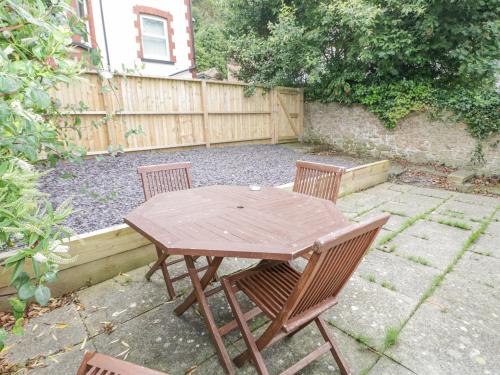 4 Tan Y Bryn Road - image 11