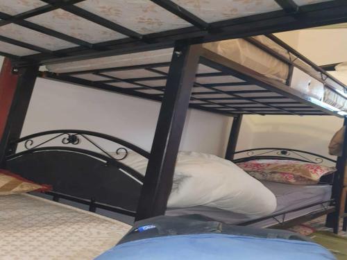 1 bunk bed