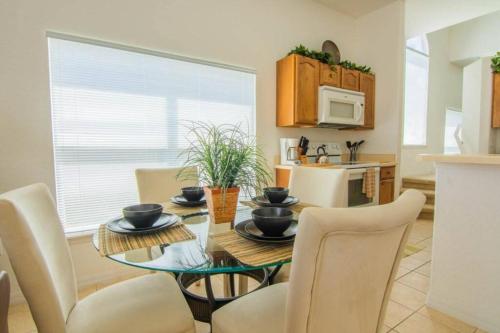 Marbellas Cosy Home in Davenport, USA