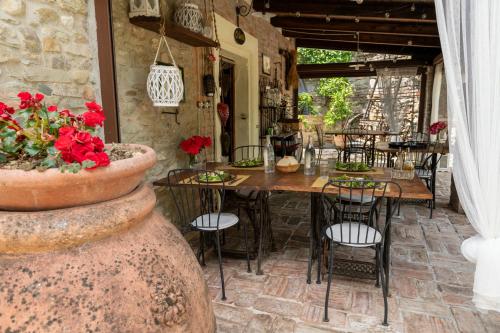 La Buca in Castello Di Serravalle