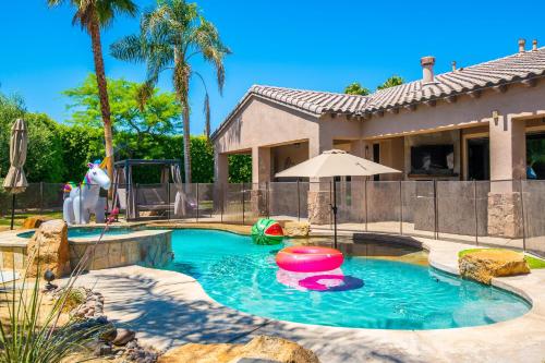Casa Serenity - Luxury Living w Pool & Jacuzzi, Индио (фото 9)