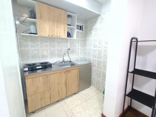 Double Room with Private Bathroom image 2