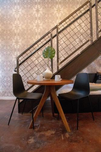 Reading Viaduct Loft, City Center, CONTACTLESS CHECK IN thumb 4