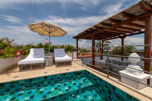 Suite with Sea View image 8
